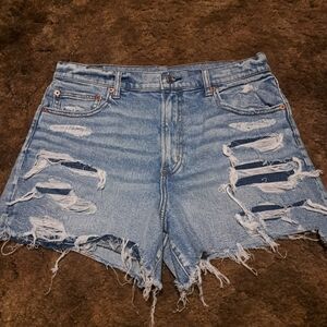 American Eagle Women size 12 90s Boyfriend Shorts